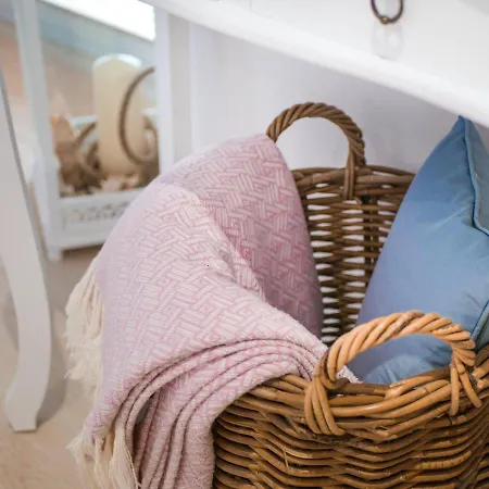 Luksusowe Bursztynowy ,,morski Szafir